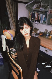 诱人的瑜伽老师hd